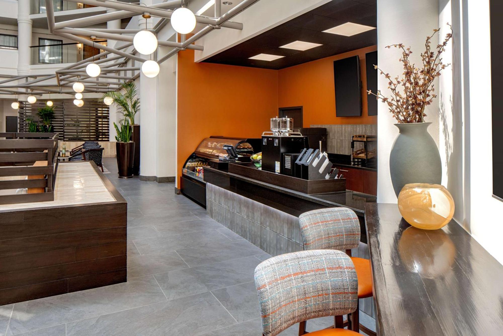 Doubletree Suites By Hilton Salt Lake City Exterior foto