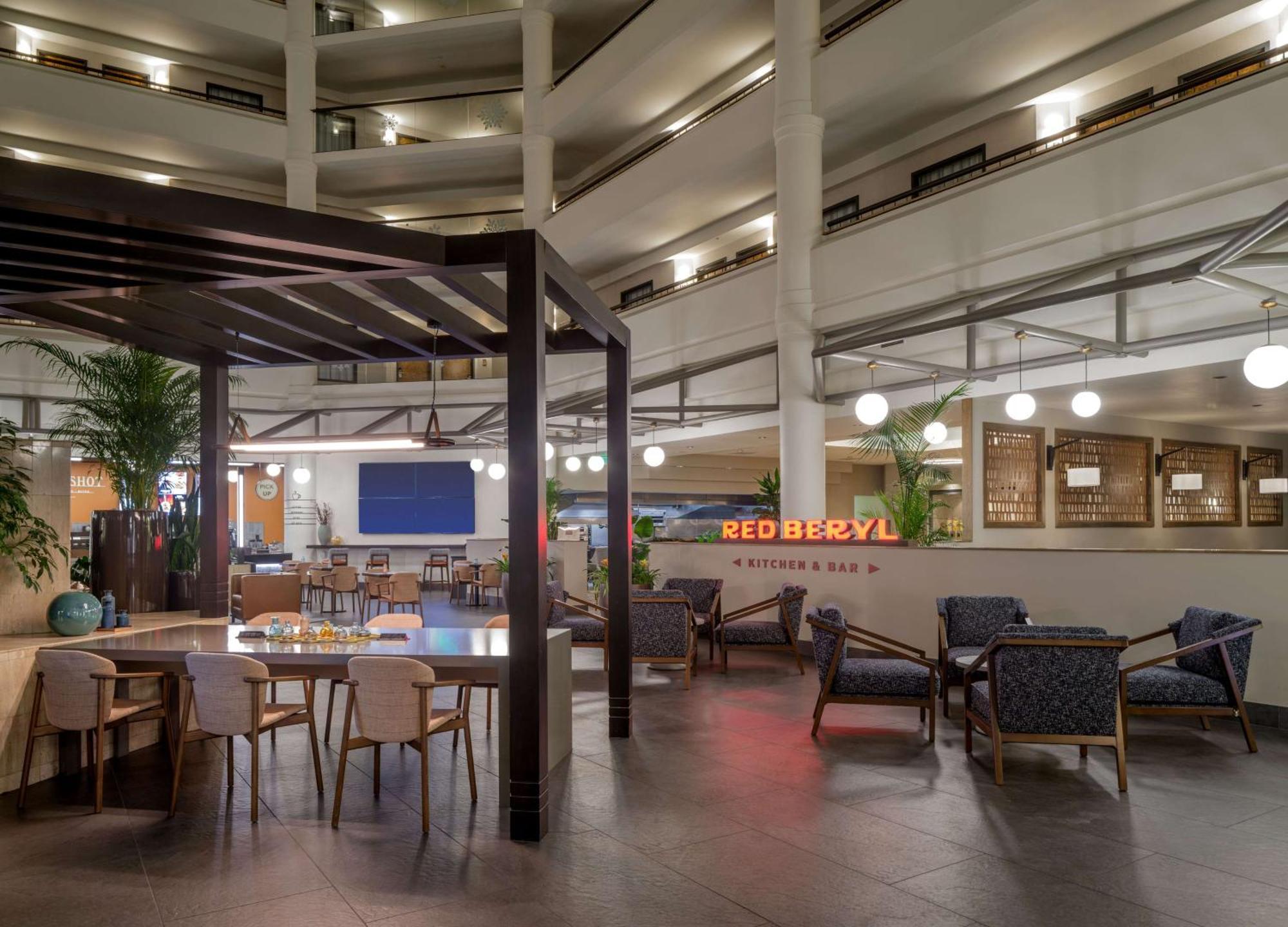 Doubletree Suites By Hilton Salt Lake City Exterior foto