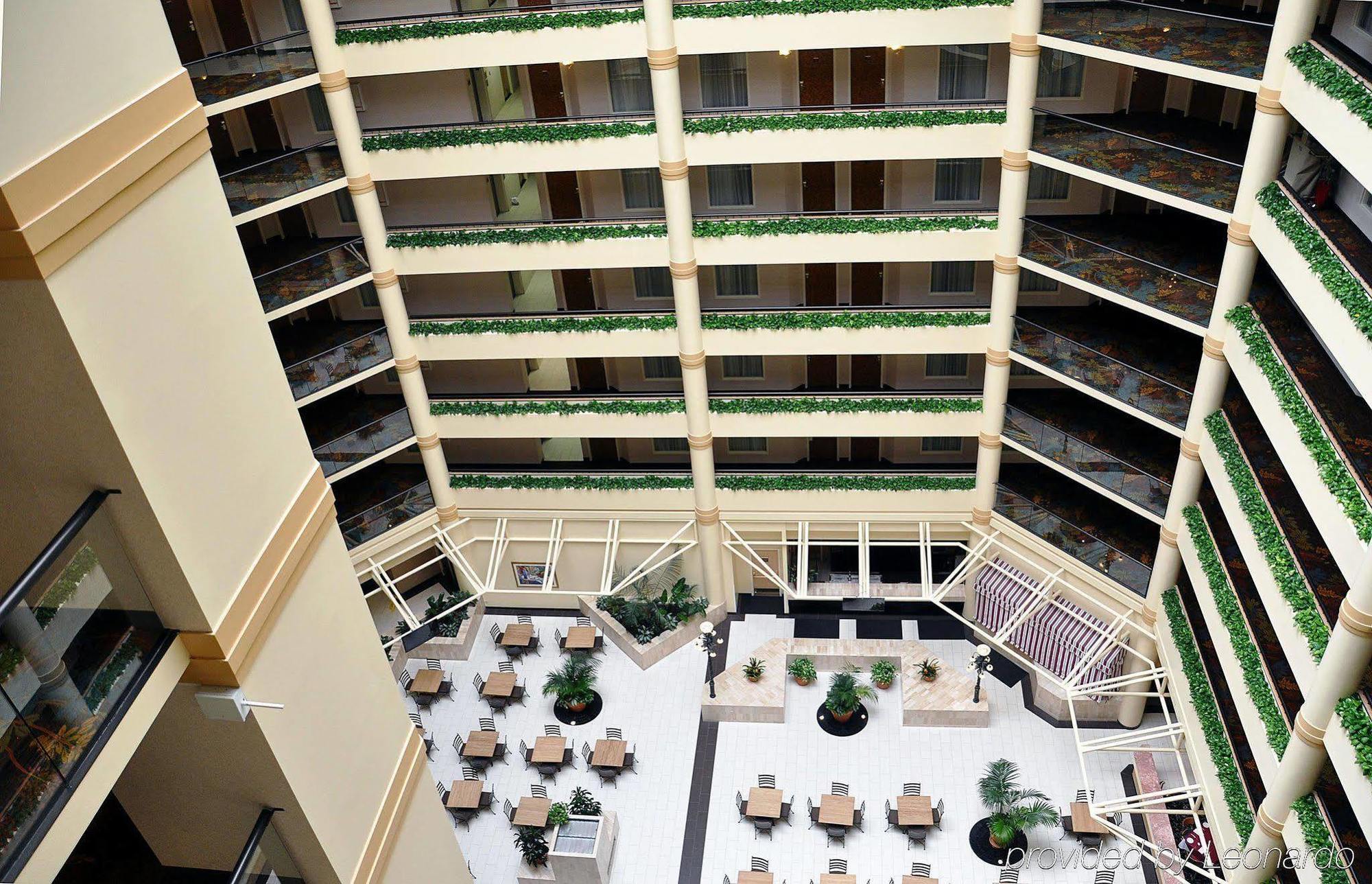 Doubletree Suites By Hilton Salt Lake City Interior foto